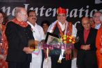 Subhash Ghai honoured with a Special Achievement Award at PIFF 2011 in Pune on 6th Jan 2011 (7).JPG
